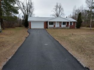 9511 Sparta Hwy, Crossville, TN 38572