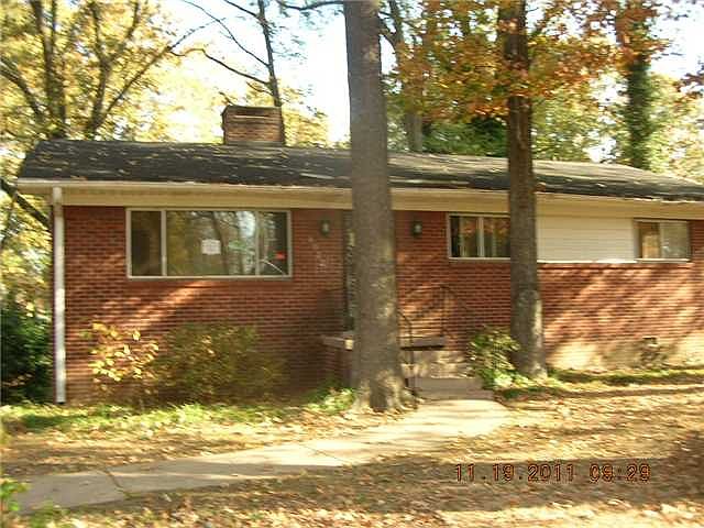 1st image of 4912 Lochinvar Dr