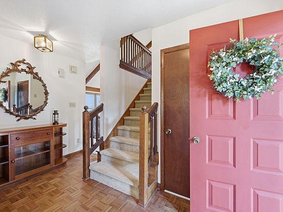 3rd image of 2133 Trail Point