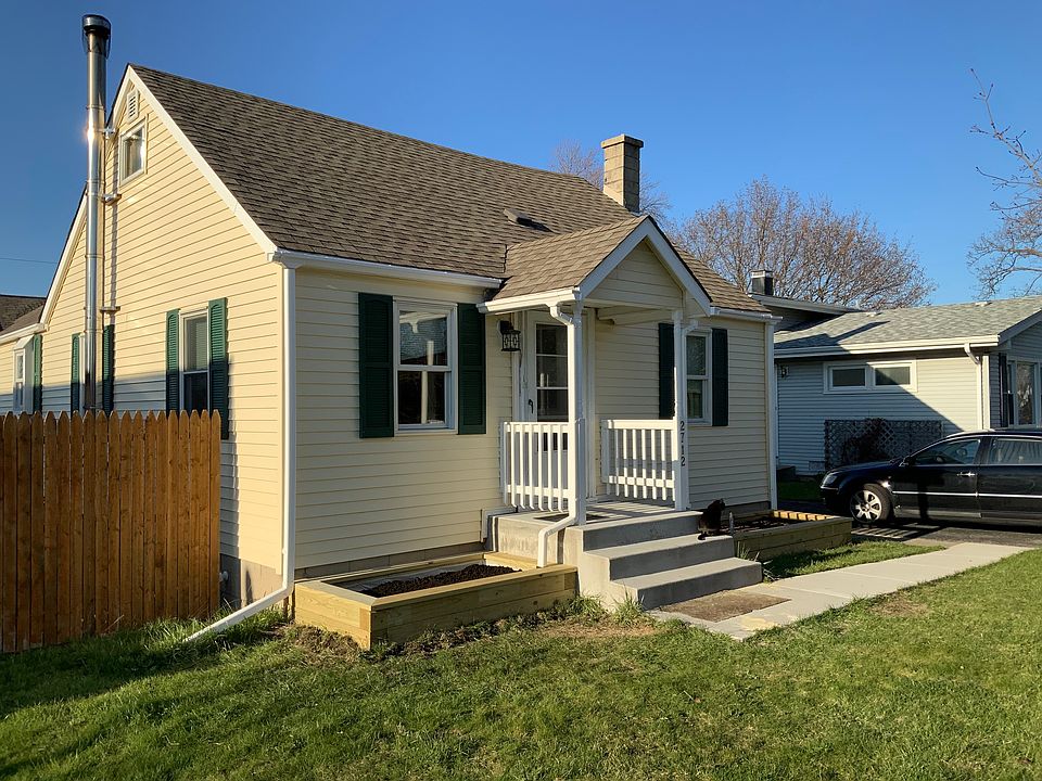 1st image of 2712 Oakland Ave