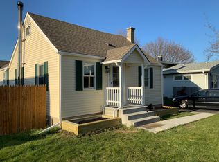 2712 Oakland Ave, Waukegan, IL
