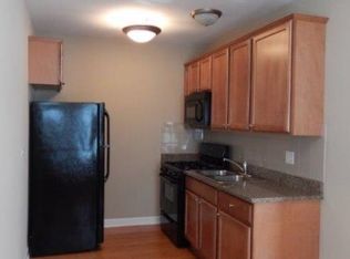 309 E 69th St, Chicago, IL 60637