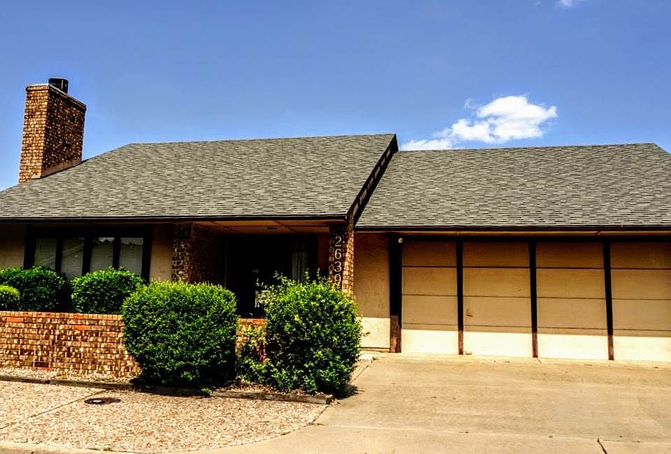 2nd image of 2639 Rosewood Cir