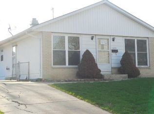 1639 S Crosby Ave, Janesville, WI 53546