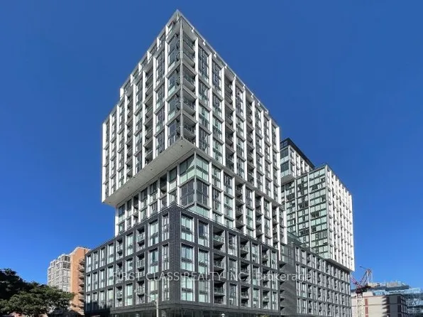 158 Front St E, Toronto, ON