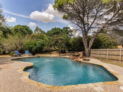628 Donna Ct, Burleson, TX, 76028