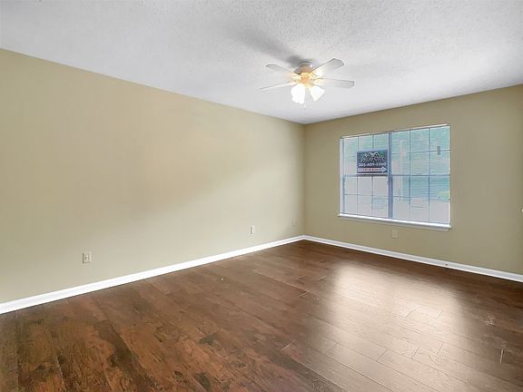 5th image of 2511 48th Pl E Unit C