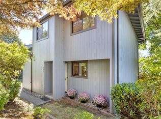 942 Blackstock Rd, Pt Moody, BC V3H3S2