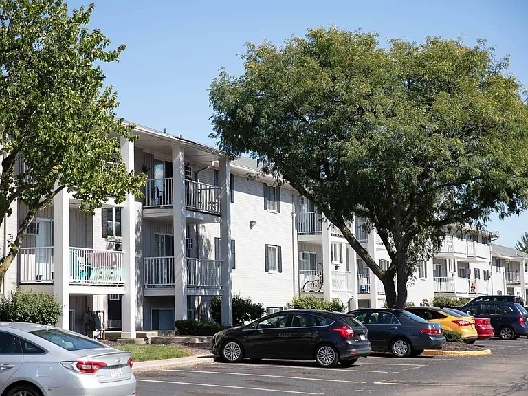Boulder Creek Apartments — Photo 20