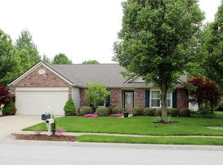 1392 Bearsden Dr, Avon, IN