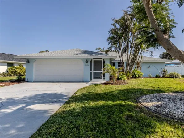 1226 Pine Needle Rd, Venice, FL 34285