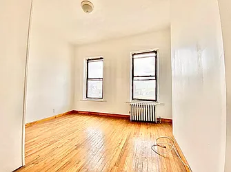 Rented by Century 21 Premier 