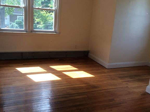 2nd image of 50 Crestwood Blvd