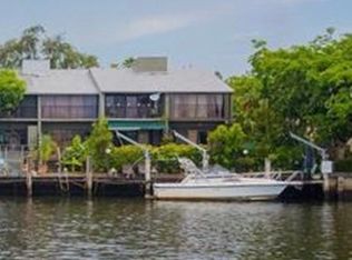 980 NW North River Dr APT 129, Miami, FL 33136