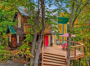 139 Manitou Dr, McKellar, ON P2A0B4