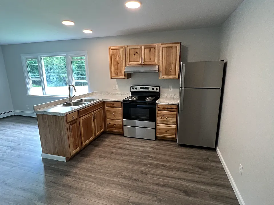 40 Village View Ln #2