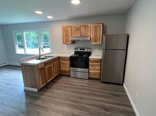 40 Village View Ln #2, Catskill, NY 12414