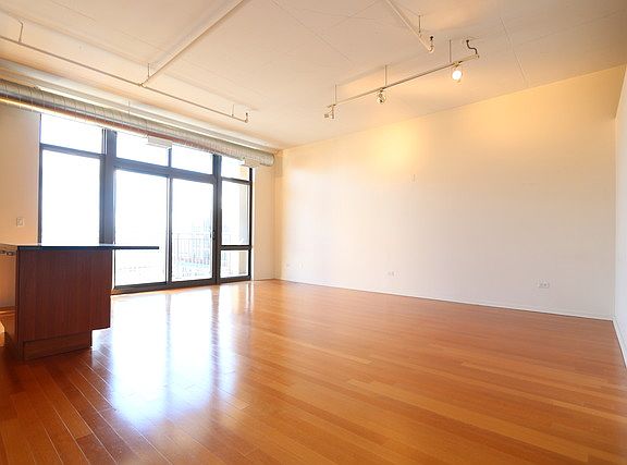 3rd image of 212 E Cullerton St APT 1103