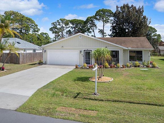 2nd image of 1641 SE Clearmont Street