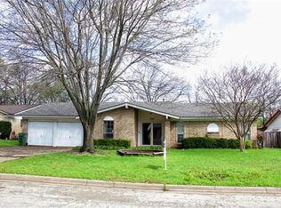 2101 Cottie Ln, Arlington, TX 76010