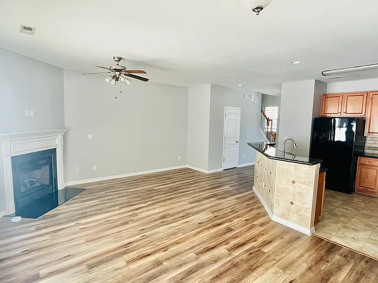 961 Copperstone Ln — Photo 9