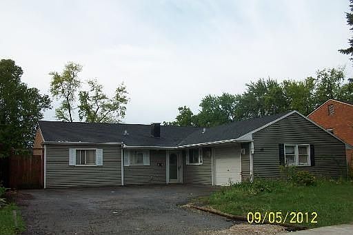 1st image of 49 Cambridge Ln