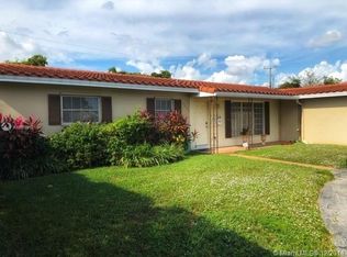 19530 NE 18th Pl, Miami, FL 33179