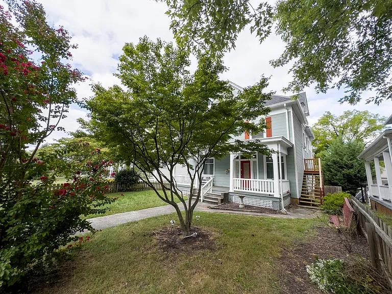 1411 Clarke Ave SW #2 — Photo 4