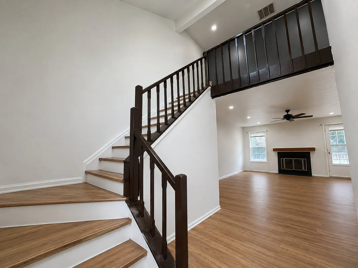 2 bed, 1428 sqft, $2,800 — Photo 3
