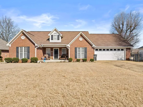 710 River Oaks Blvd, Searcy, AR 72143
