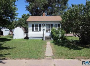 424 S Bartlett St, Canton, SD 57013