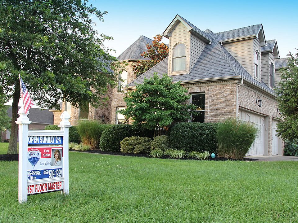 1st image of 203 Eagle Dr