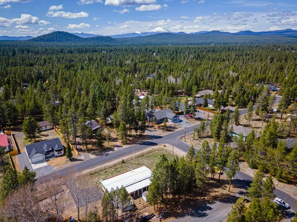 17423 Egret Dr, Bend, OR 97707
