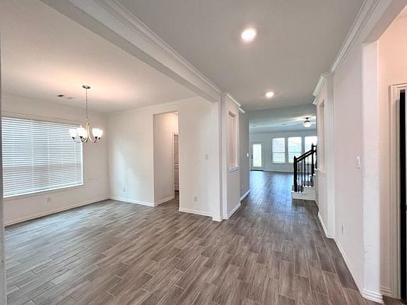 4th image of 4826 Albany Ridge Ln