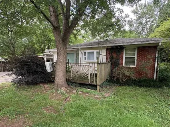 623 Dunton Cir SE, Smyrna, GA 30082