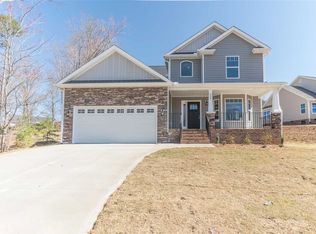 220 Glendower Ln, Chesnee, SC 29323