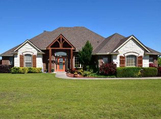 1632 SW Paint Rd, Cache, OK 73527