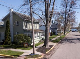 300 E John St APT N2, Syracuse, IN