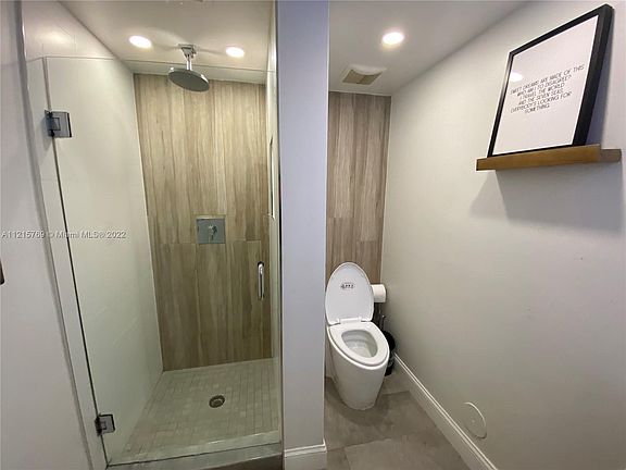 3rd image of 1568 Pennsylvania Ave APT 315
