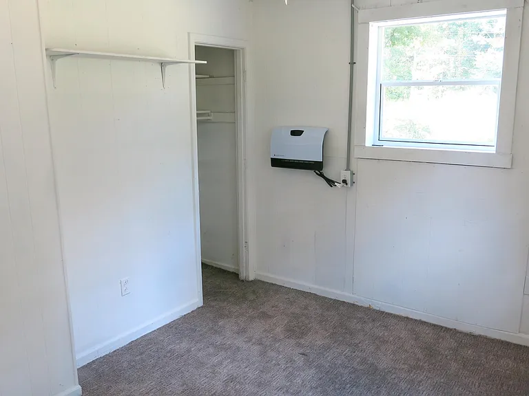 216 Bonita Ln — Photo 12