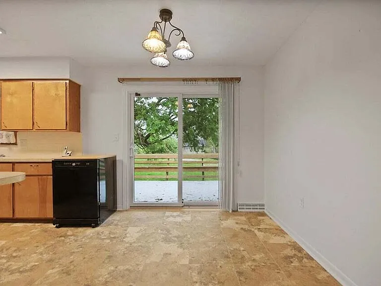 3205 Pioneer Dr #A — Photo 4