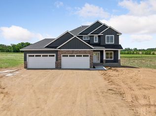 11283 238th Ave NW, Zimmerman, MN 55398