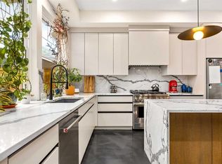 1129 E Maggie St SE, Calgary, AB T2G4L8