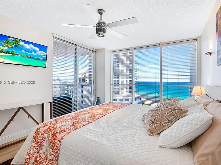 6301 Collins Ave #1708 — Photo 30