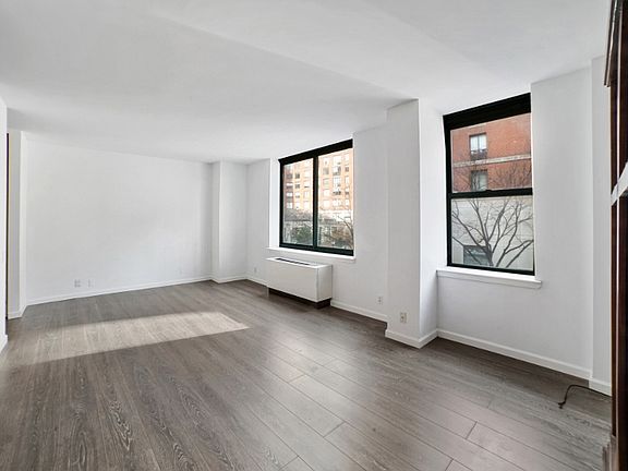 5th image of 21 S End Ave APT 231