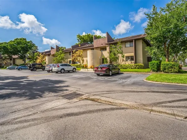780 S Village Dr N APT 104, Saint Petersburg, FL 33716