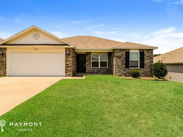 1901 Sebastian St, Sherwood, AR 72120