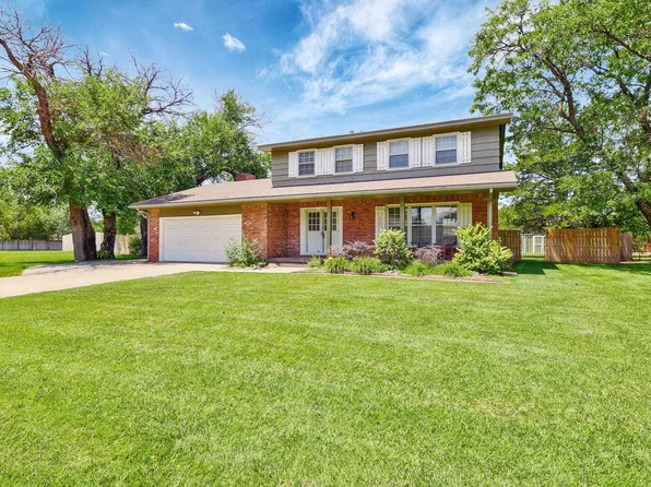2207 N Hyacinth Ln, Wichita, KS 67204