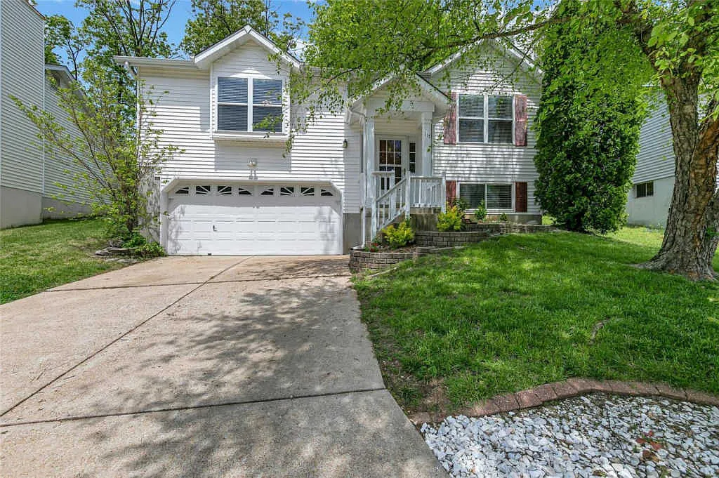 117 Wynstay Ave photo 1