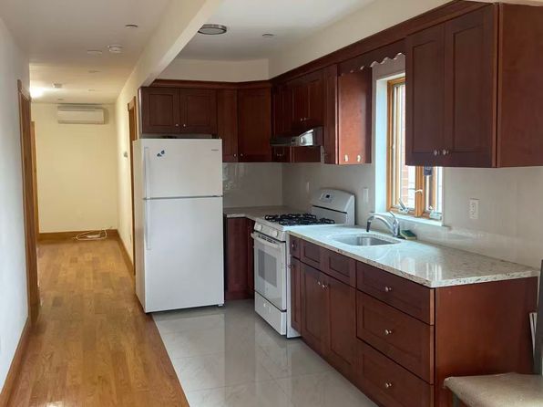 45-12 163rd St FLOOR 2